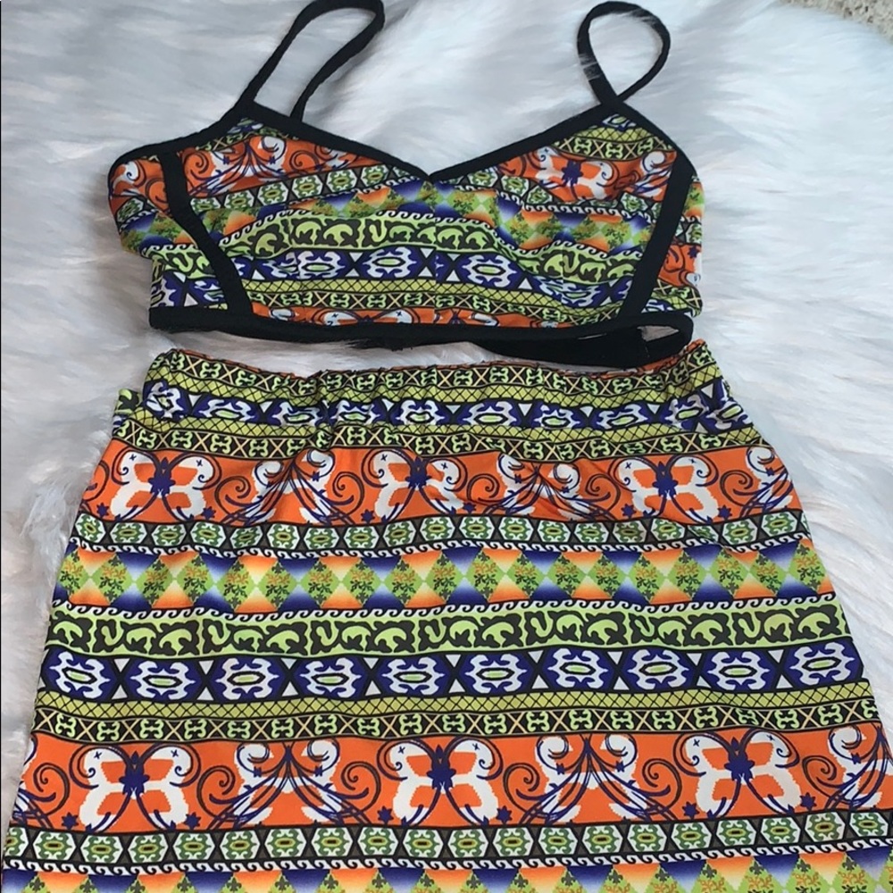 2 Piece Multi Color Skirt Set Size Medium